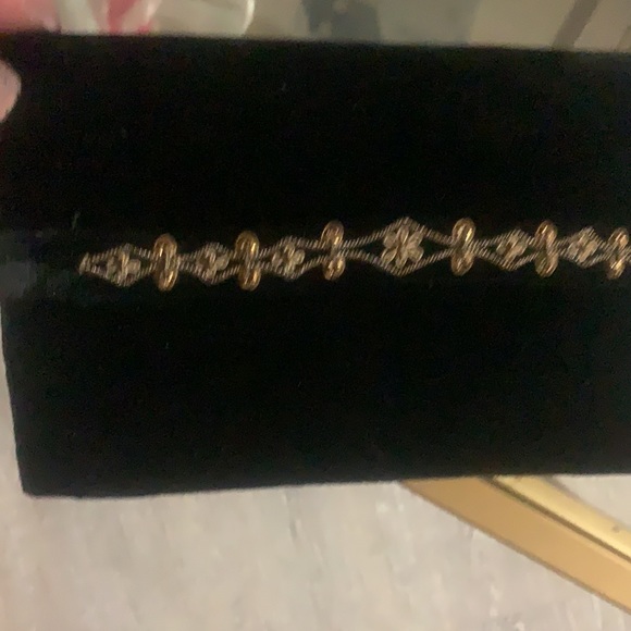 Vintage velvet Clutch w Embroidered Peacock. GORGEOUS & GLAMOROUS - Picture 7 of 10